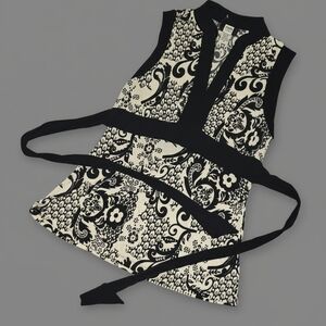 Studio 1940 Y2K 90s Black & White Damask Sleeveless V-Neck Tunic Top NWOT